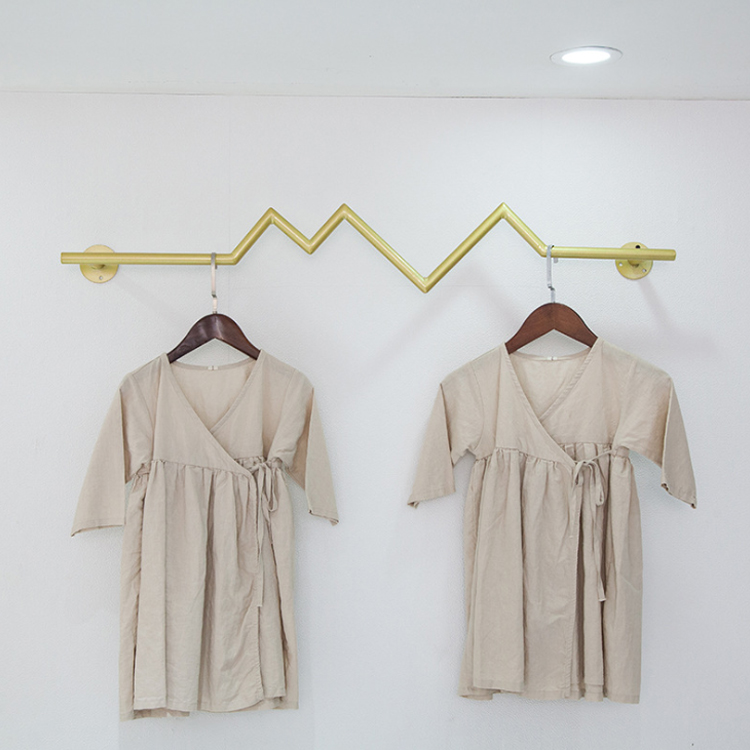 Retail Garment Wall Display Rack